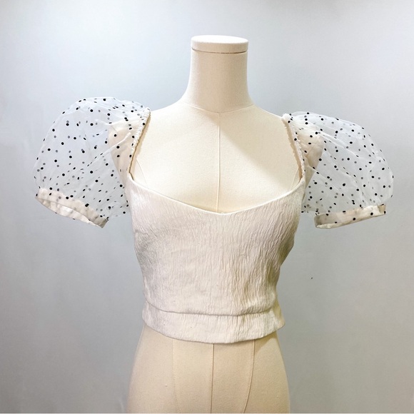Zara Tops - White Zara Bubble Sleeve Blouse